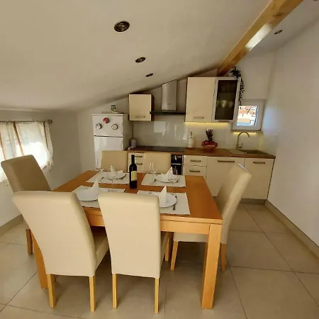 D&d Grubisic * Grebaštica